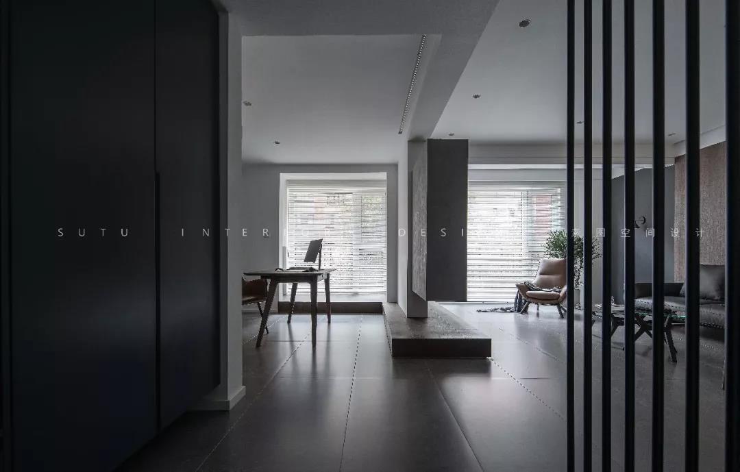 Absorb life beautiful experience, persistent humanities good